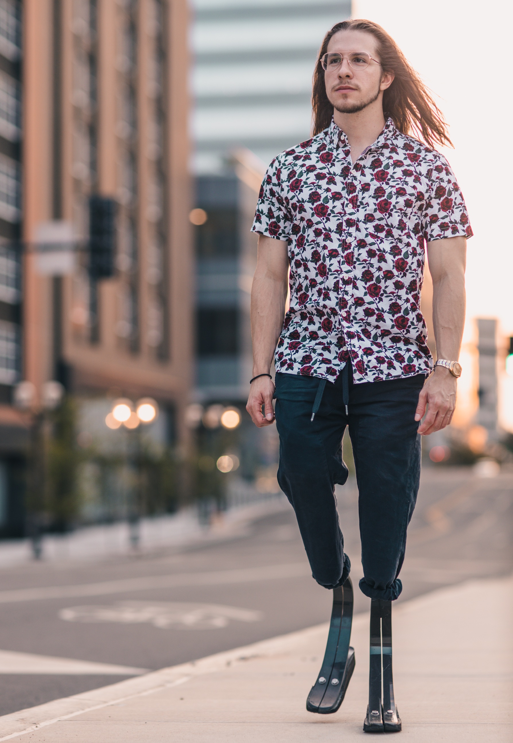 Person with prosthetic legs standing